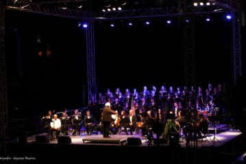 Η Χορωδία “ΟΡΦΕΑΣ” Τρίπολης συμμετείχε στην μεγάλη συναυλία του Γιάννη Μαρκόπουλου στην Αρχαία Ολυμπία